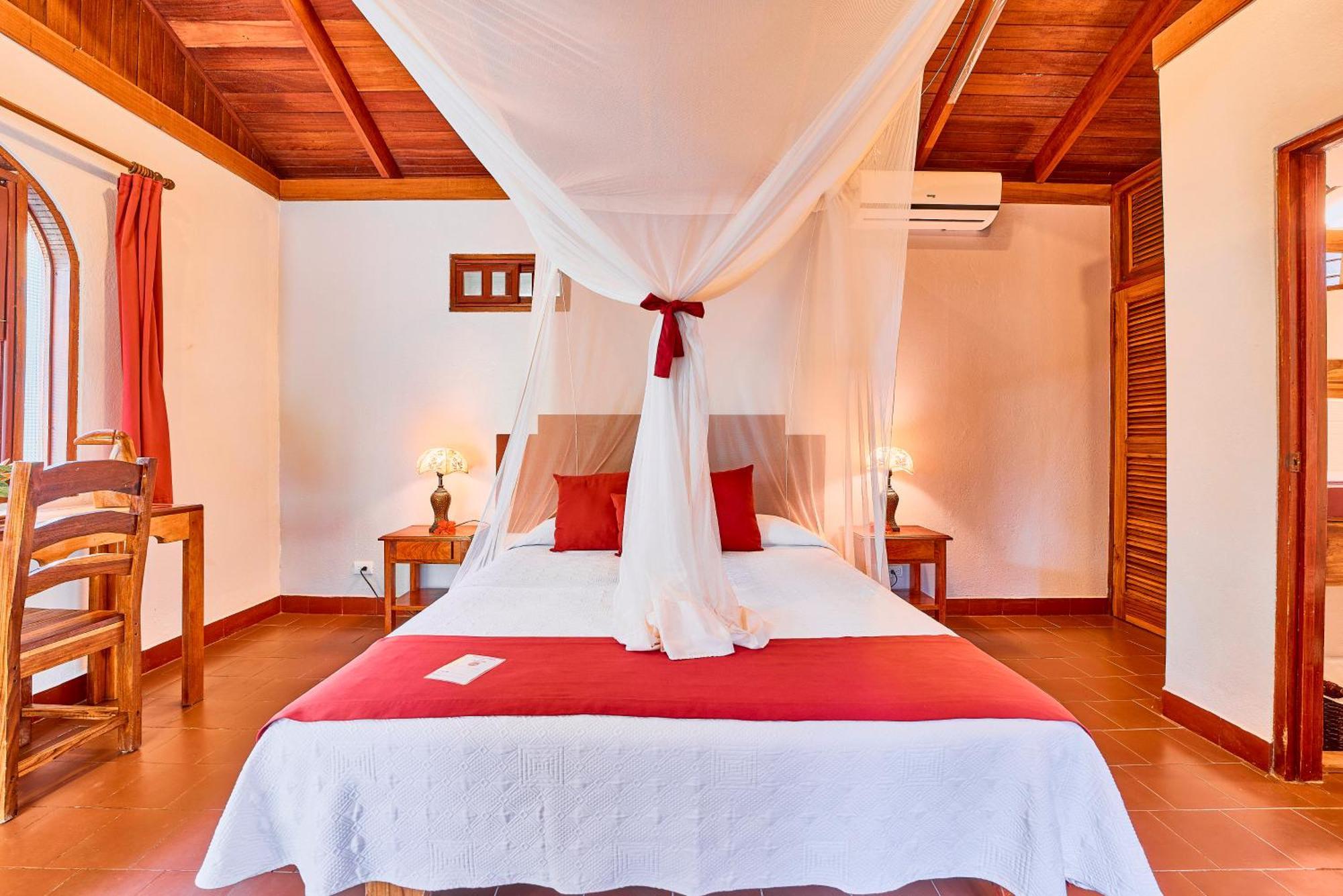 Hotel El Encanto Cahuita Dış mekan fotoğraf