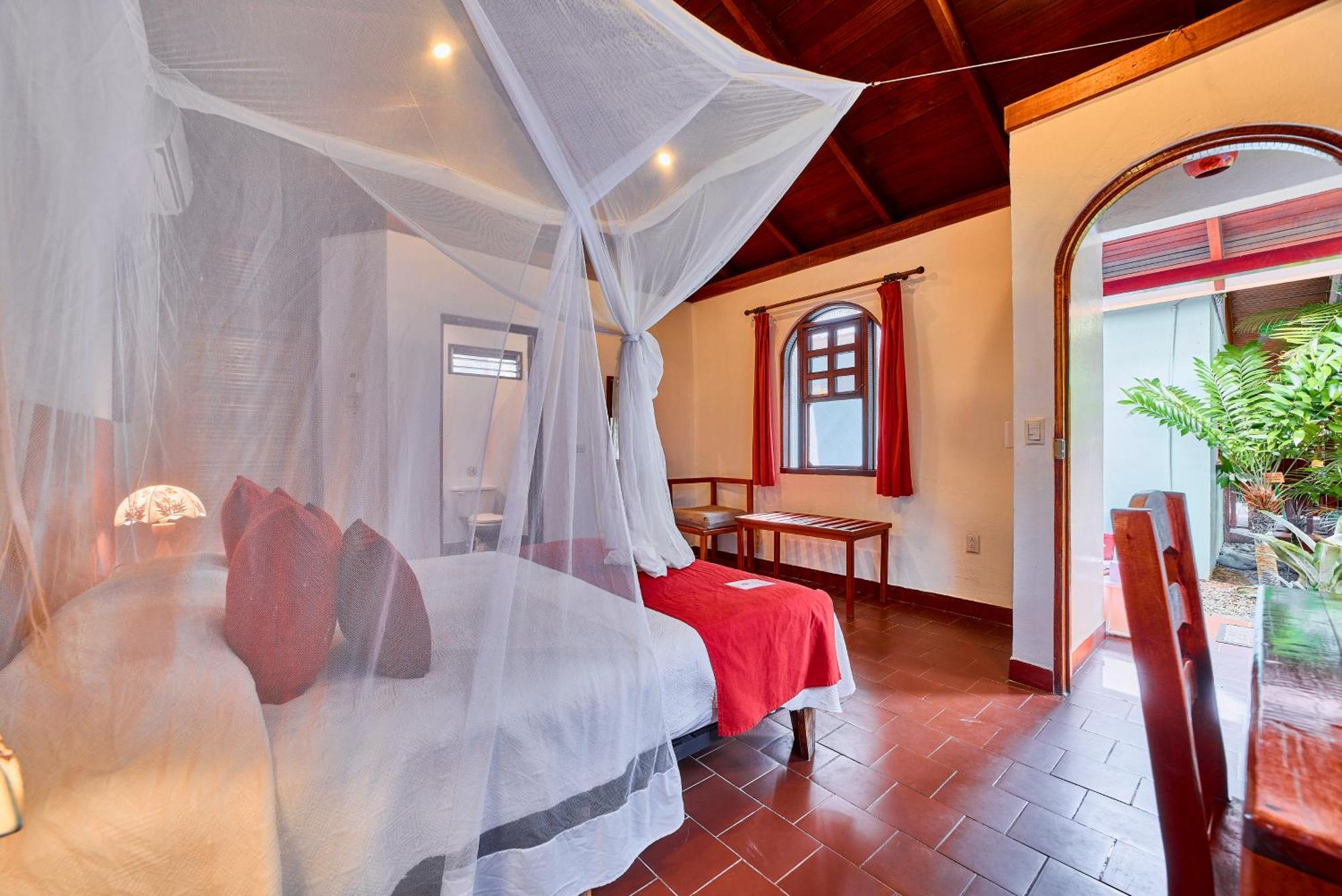 Hotel El Encanto Cahuita Dış mekan fotoğraf
